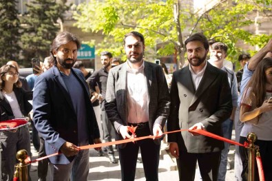 Easycep Bakü'de Ilk Magazasini Açti