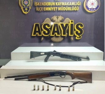 Iskenderun'da Silah Ve Fisek Ele Geçirildi