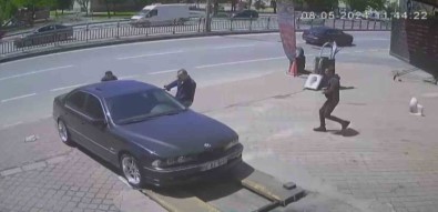 Otomobil Kazara Degil 'Nazarla' Liften Kaydi