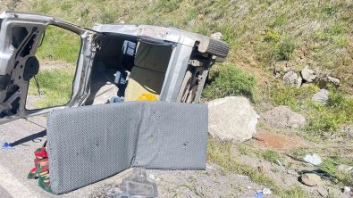Van'da Trafik Kazasi Açiklamasi 6 Yarali
