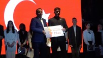 Bafra'da Siir Dinletisi Ve Yarismasi