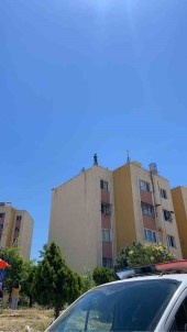 Intihar Etmek Isteyen Vatandas Ikna Çalismalariyla Vazgeçirildi