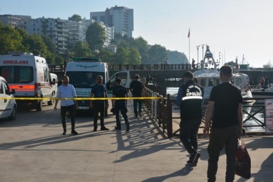 Kimligi Belirsiz Ceset Balikçi Limanindan Çikarildi