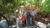 Yanginda Zarar Gören Ailenin Evi Onariliyor Haberi