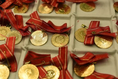 Altında düşüş sürüyor! Gözler 'Süper Çarşamba'da