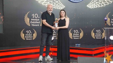 Yilin 'En Iyi Haber Ajansi' Ödülü IHA'nin Oldu