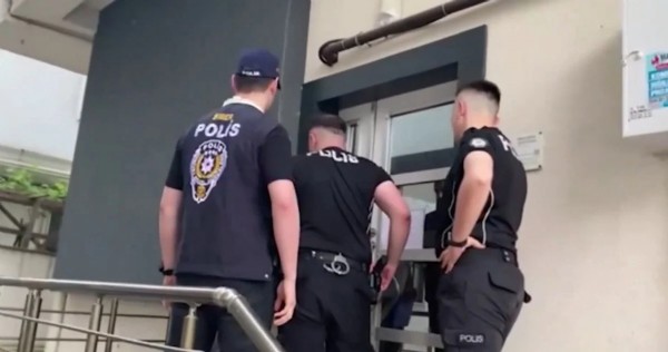 14 ilde Sibergöz operasyonu! Ali Yerlikaya açıkladı! 107 kişi yakalandı