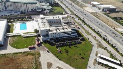 5 Yildizli Termal Otelde Çikan Yanginda 6 Kisi Hastanelik Oldu