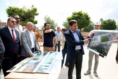 Baskan Hasan Kilca Ve Belediye Meclis Üyeleri, Ilçedeki Yatirimlari Inceledi