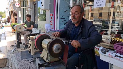 Karaman'da Bayram Öncesi Biçakçilara Talep Az