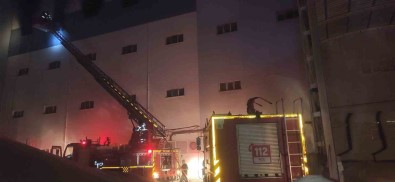 Mardin'de Un Fabrikasinda Yangin