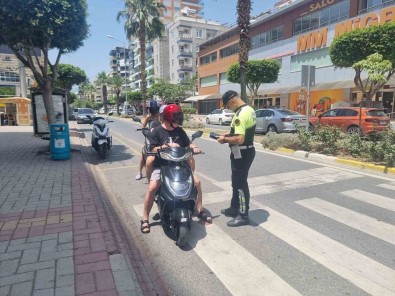 Alanya'da Aranan 3 Sahis Yakalandi