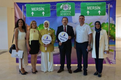 Vali Pehlivan, 'Etwinning Okul Etiketi Belge Takdim Töreni'ne Katildi
