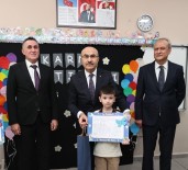 Bursa'da 700 Bin Ögrenci Karne Heyecani Yasadi