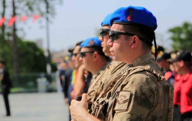 Kanun Ordusu Jandarma 185'Inci Yilini Kutluyor