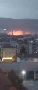 Tokat'ta Firtina Nedeniyle Kopan Kablo Yangina Neden Oldu