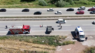 Ticari Araçla Çarpisan Otomobil 175 Metre Sürüklendi Açiklamasi 4 Yarali