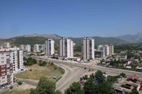 Bayram Tatili Ve Sicak Ilçeyi Sessizlige Bürüdü