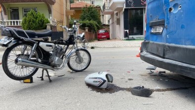 Kazada Agir Yaralanan Motosiklet Sürücüsü Yasam Mücadelesini Kaybetti