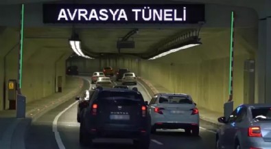 Bakan Uraloğlu açıkladı! Avrasya Tüneli'nde rekor