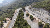 Mugla'da 15 Kilometrelik Araç Kuyrugu Dron Ile Görüntülendi
