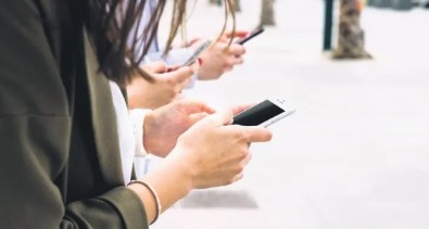 Sosyal medyada yapılan 5 hata! Uzmanlar uyardı: Güvenlik açısından büyük risk