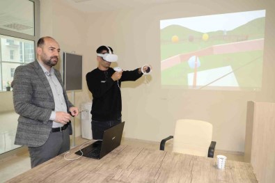 Sanal Gerçeklik Gözlügüyle Ilkokul 2. Sinif Ögrencileri Ingilizceyi Daha Eglenceli Ve Kolay Ögrenecek