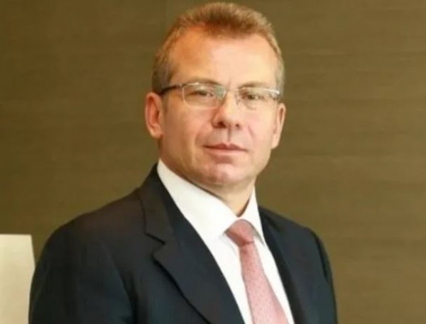 Bodrum'da olaylı gece Vedat Aşçı Kaya Sabancı'ya dayak attırdı ambulansın girmesine izin vermedi! Kavgayı o hareket ateşledi