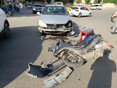 Siirt'te Otomobilin Çarptigi Motosiklet Sürücüsü Yaralandi