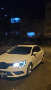 Kavurucu Sicakta Yaklasik 15 Metrekarelik Alana Yagan Yagmur Sasirtti