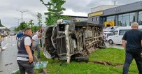 Ordu'da Minibüs Refüje Çarparak Yan Yatti Açiklamasi 1 Ölü, 4 Yarali Haberi