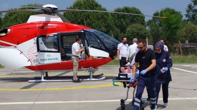 Samsun'da Ambulans Helikopter Yasli Kadin Için Havalandi