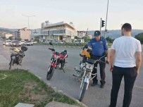 5 Motosiklet Trafikten Men Edildi, Binlerce Lira Para Cezasi Kesildi Haberi