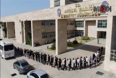 200 Milyon Liralik Kooperatif Dolandiriciligina Operasyon