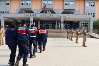 Edirne'de Yakalama Karari Bulunan 124 Kisi Yakalandi