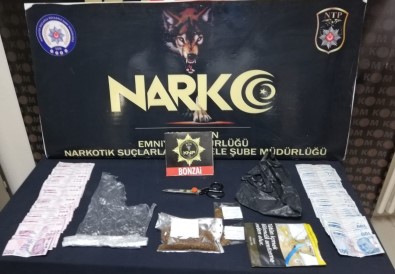 Karaman'da 1 Kisi Uyusturucu Satmaktan Tutuklandi