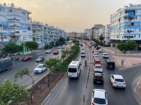 Antalya'da Motorlu Kara Tasitlari Sayisi 1 Milyon 498 Bin 295 Oldu