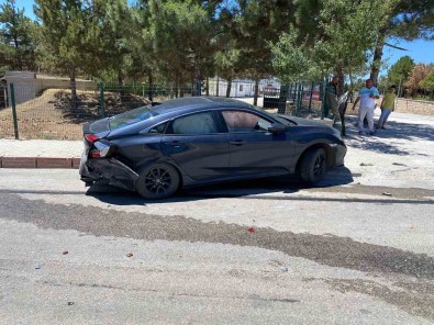 Elazig'da Trafik Kazasi Açiklamasi 2 Yarali