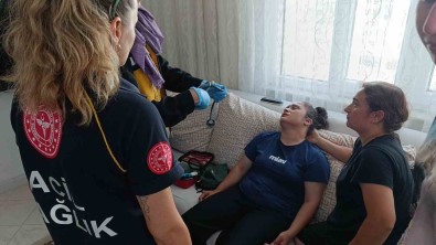 Kargocu Yalanina Inanip Kapiyi Açti, Dehseti Yasadi