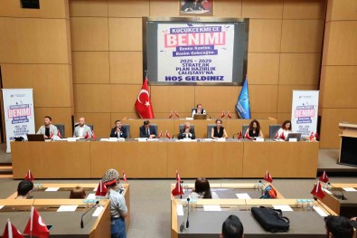 Küçükçekmece'de Gençlik Çalistayi Düzenlendi