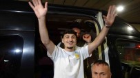 Trabzonspor'un Yeni Transferi Cihan Çanak, Trabzon'a Geldi