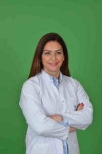 Uzmanindan Uyari Açiklamasi 'Yaz Günlerinde En Az 5 Porsiyon Sebze Ve Meyve Yiyin'