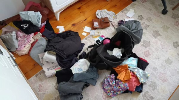 Antalya'da kargocu yalanına inanıp kapıyı açan kadın dehşeti yaşadı