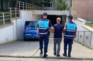Kasten Öldürme Suçundan Hapis Cezasi Bulunan Firariyi Jandarma Yakaladi