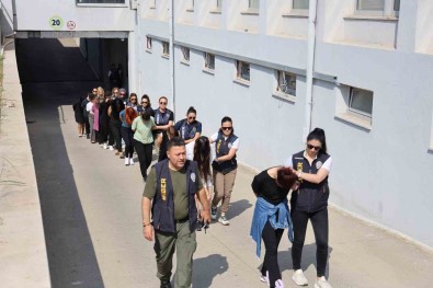 Cumhuriyet Tarihinin En Büyük Yasa Disi Bahis Operasyonuna 83 Tutuklama