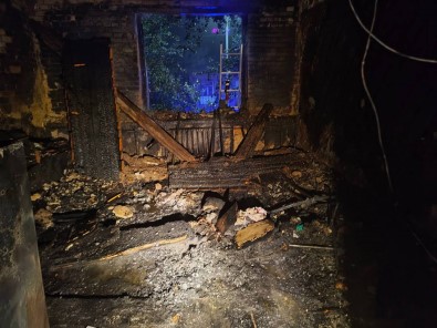 Rusya'da Yurt Yangini Açiklamasi 5 Ölü