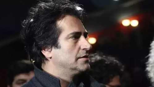 Dönüşünü ilan etti!