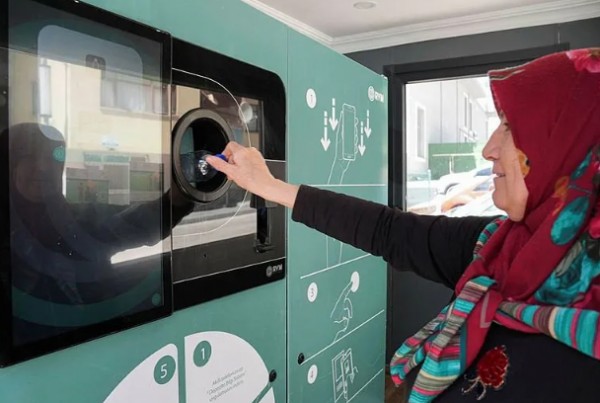 Akıllı depozito dönemi! Bakan Özhaseki duyurdu: Fişler alışverişte kullanılacak