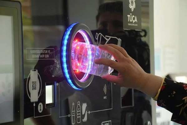 Akıllı depozito dönemi! Bakan Özhaseki duyurdu: Fişler alışverişte kullanılacak