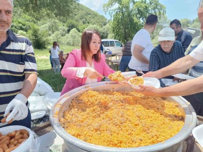 30 Yil Aradan Sonra Ilçe Halki Sükür Duasinda Bulustu